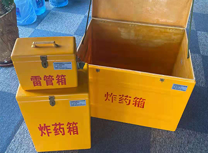 振兴玻璃雷管箱生产标准全解析：安全、性能与合规的基石